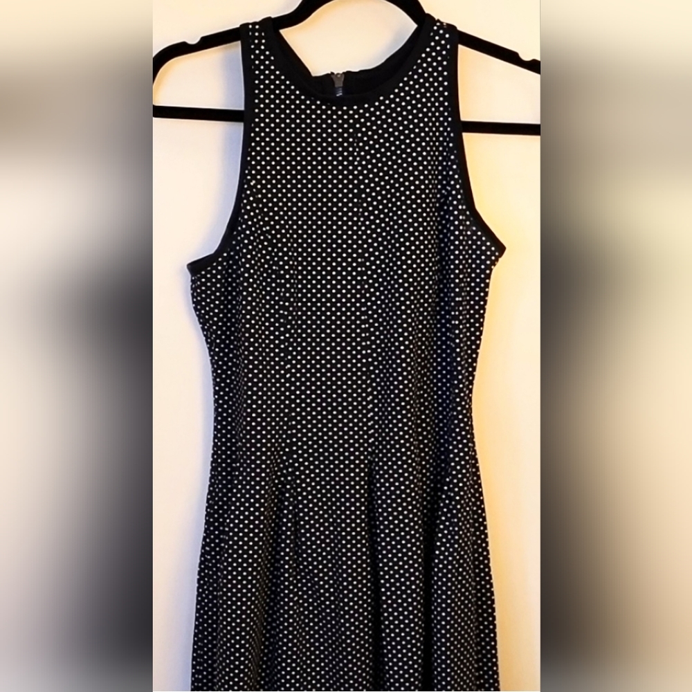 Lululemon athletica material dress super stretchy large with pockets